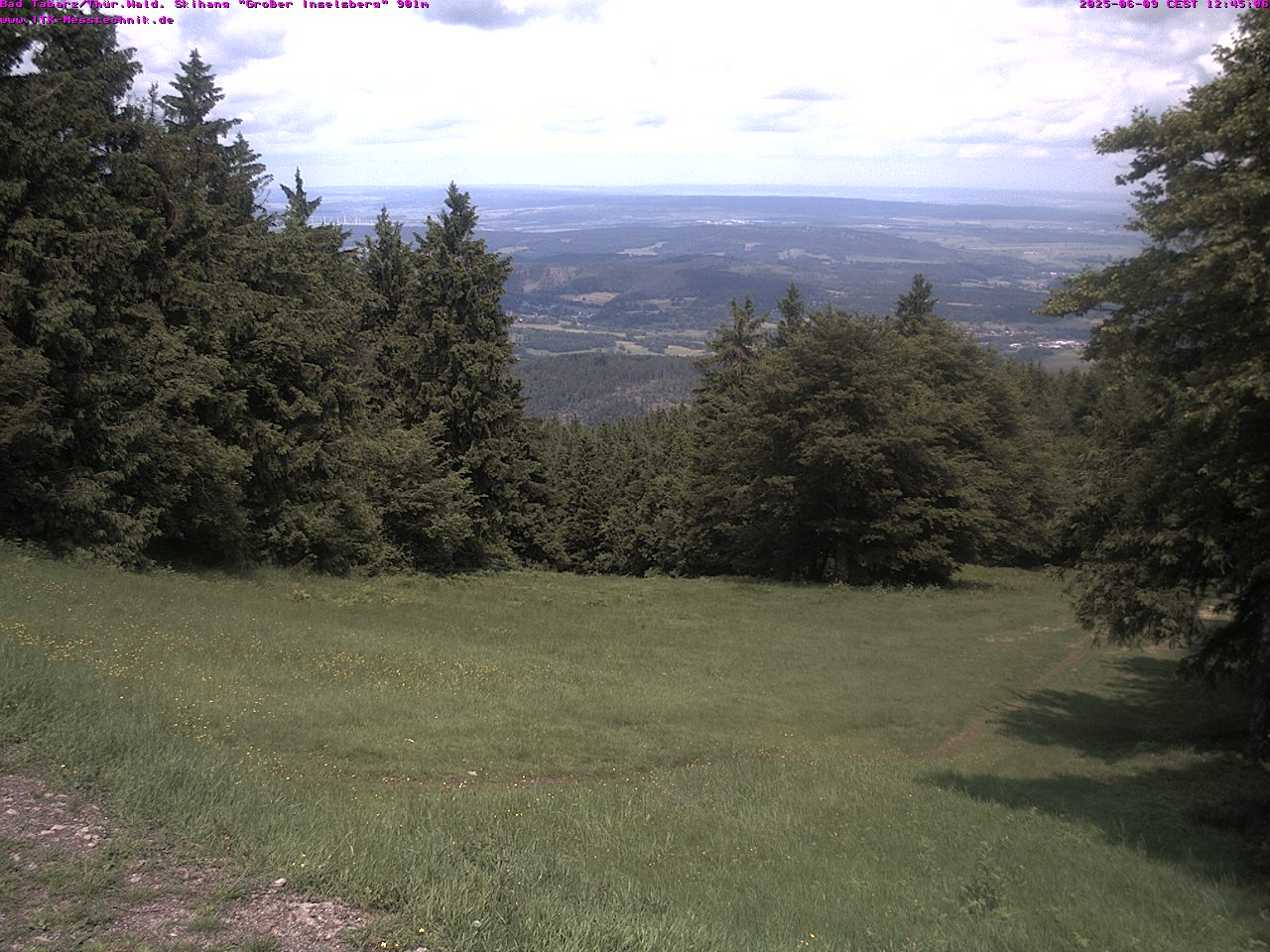 http://www.itk-infrarot.de/inselsberg/cam1n.jpg?echtzeit=1191156686